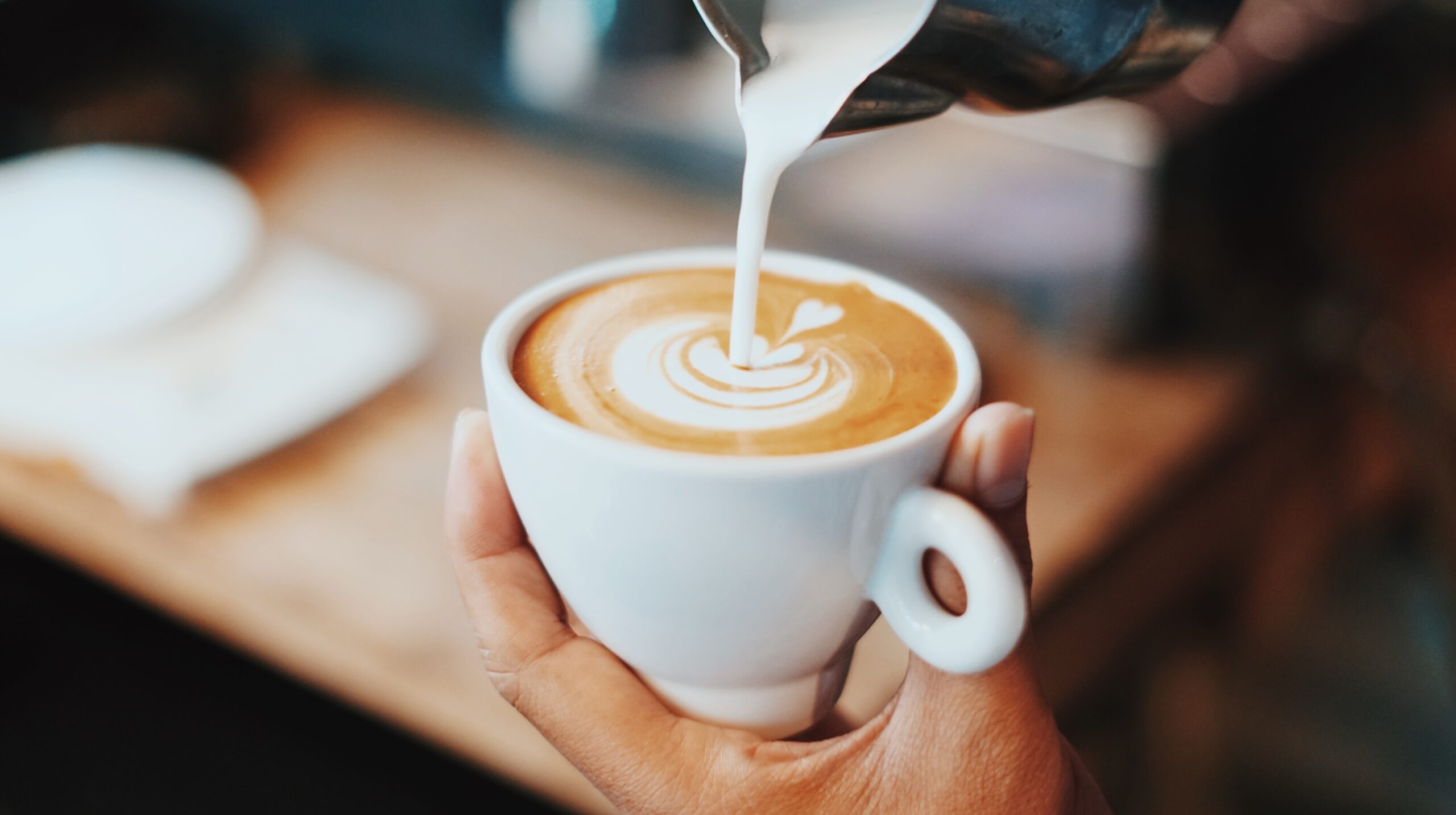 Spiced Vanilla Latte: A Cozy Coffee Delight
